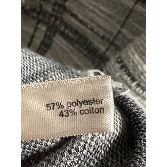 The Limited size M gray plaid back zip textured fabric mock neck long sleeve top - Picture 9 of 10